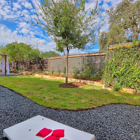 Villa NB Farmhaus New Braunfels Exterior foto