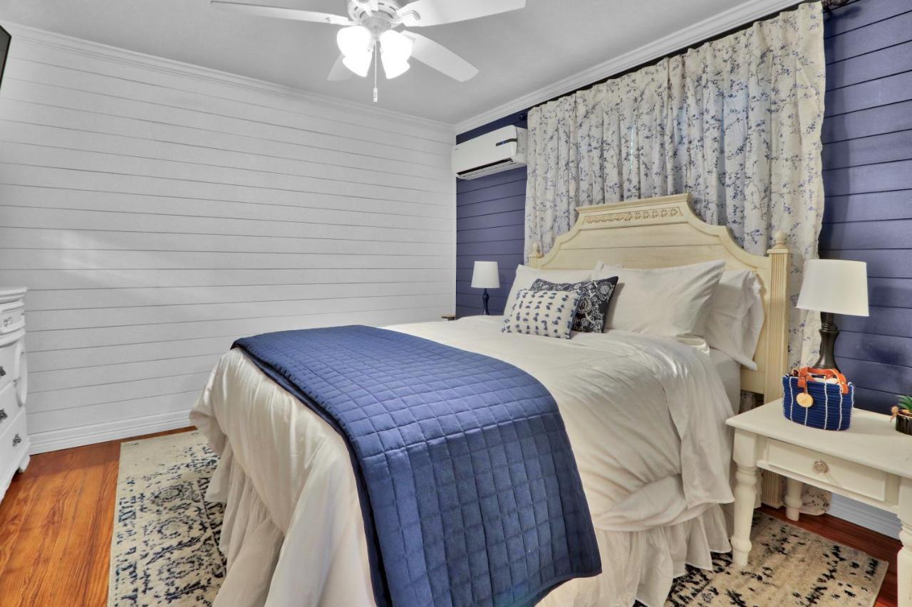 Villa NB Farmhaus New Braunfels Exterior foto